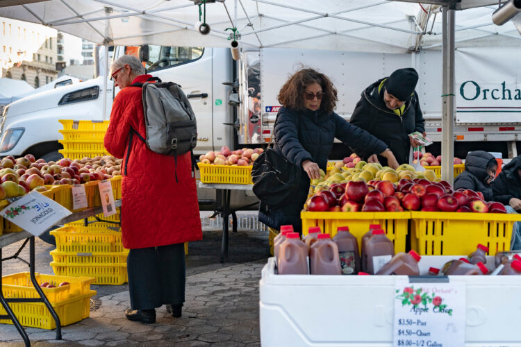 The most climate-friendly groceries  might not be in the supermarket